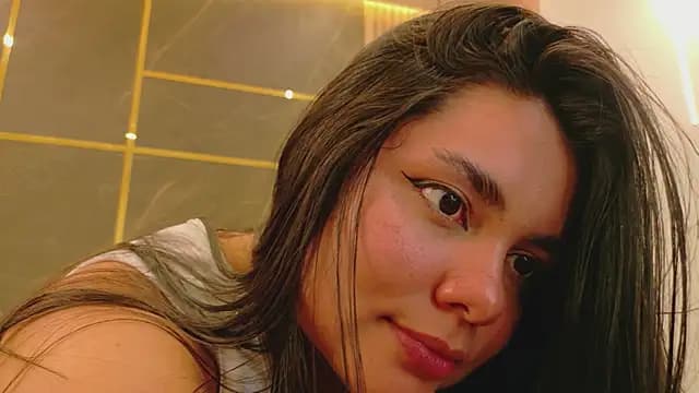 Eva-Apple live cam
