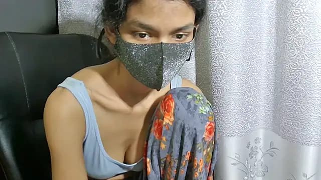 Shiuli_b live cam