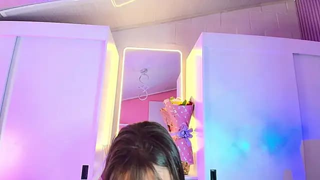 NaomiAmazing01 live cam