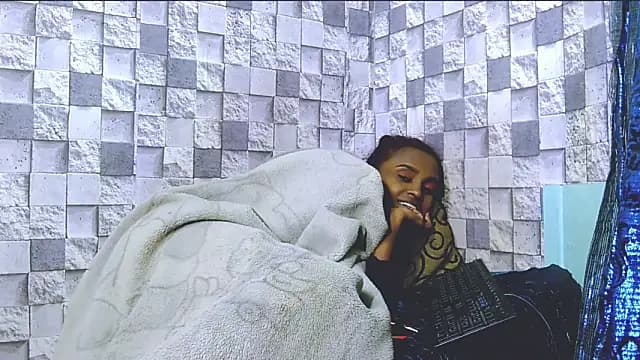 SassyXindian live cam