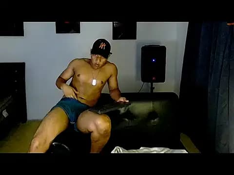 Ian_Arcia live cam on Stripchat