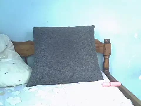 FreakyTrixie111 live cam