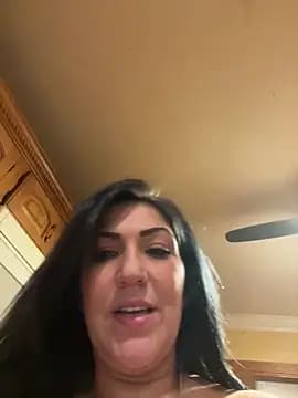 LittleMissEeve live cam