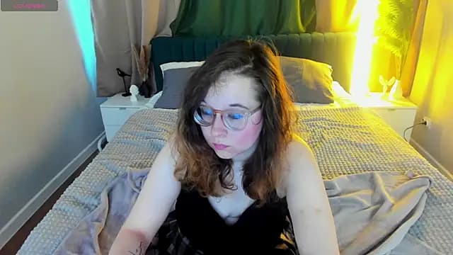 Aleks-caster live cam