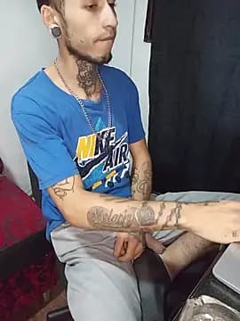 Tattoboy19cm live cam