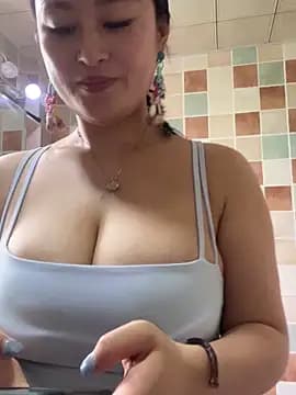 Yolanda9 live cam