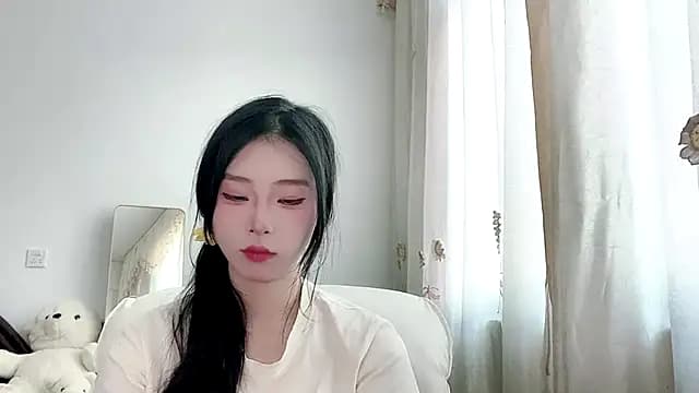 yiyibaby2026 live cam