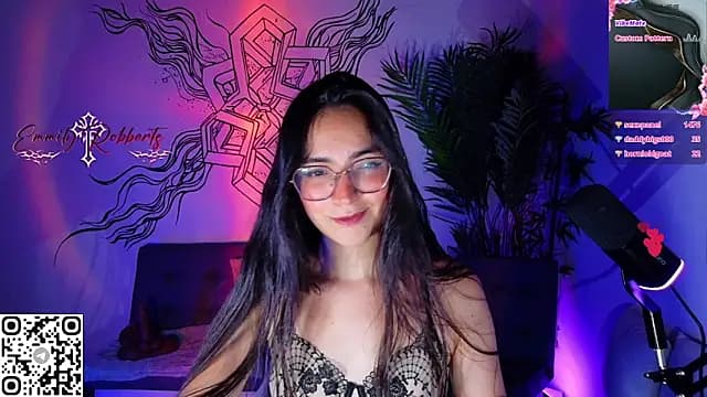 Emmi_Roberts live cam