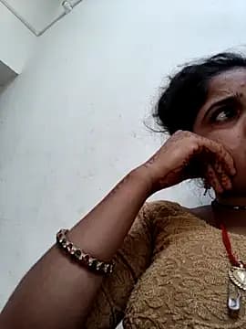 Lucky_jan live cam