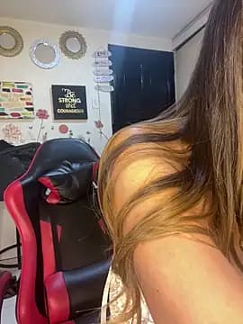 Liamiler01_ live cam on Stripchat