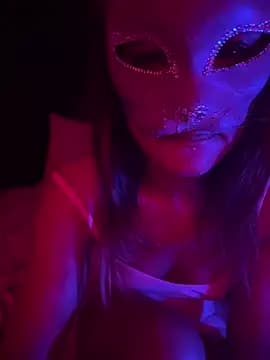 MiNniE_666 live cam