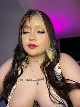 Daniela_ruizz live cam