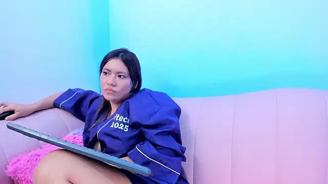 AsianSlut_ live cam