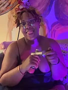 iamiyami1111 live cam