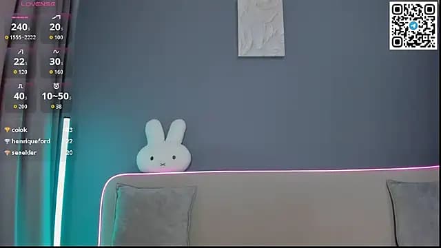 Malika_Lisan live cam