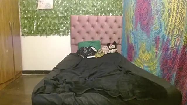 Burning_Venus12 live cam