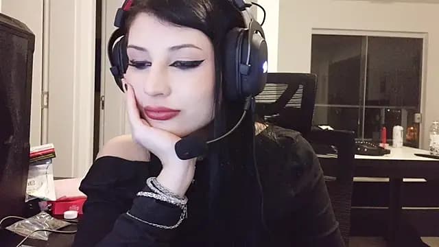 Miihzukii live cam
