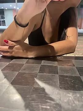 Adrenaline_crazy live cam