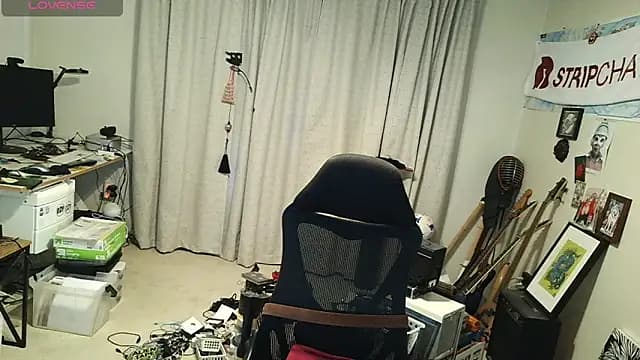 9VOLTT live cam