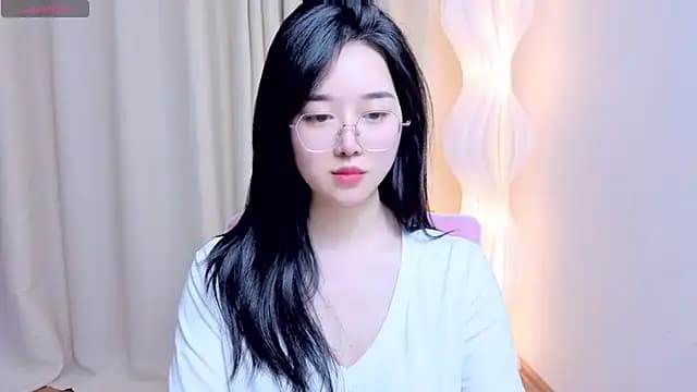 Miu-999 live cam