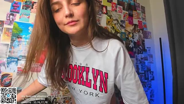 Ann_Perry live cam
