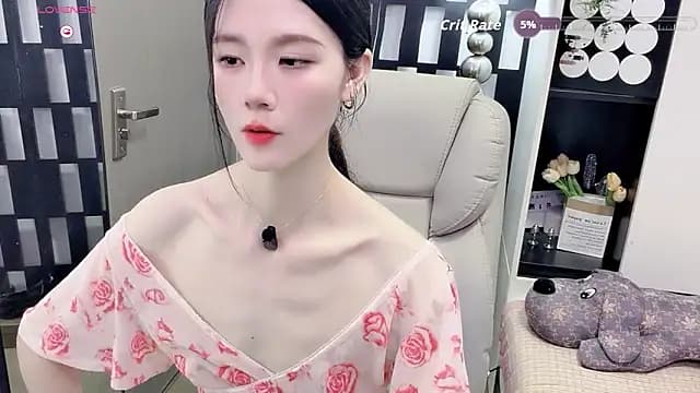 Yueyue-MM live cam