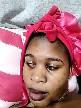 Cherrydollx live cam