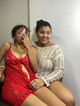 Helena-Paola live cam