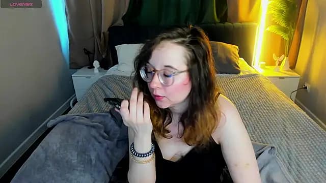 Aleks-caster live cam