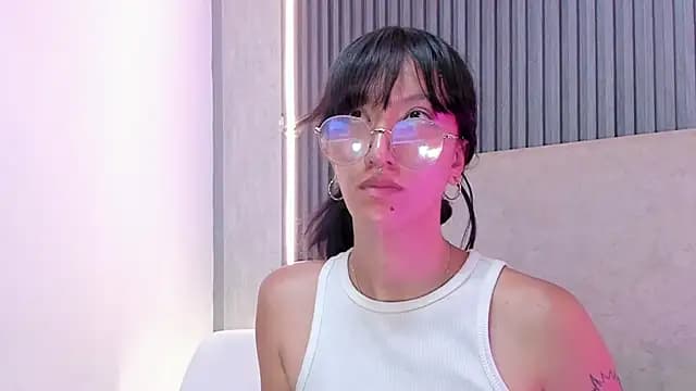 IsaBrock live cam on Stripchat