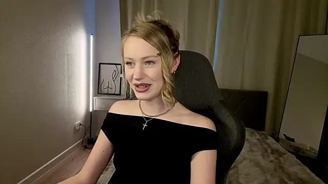 EvaHamilton live cam
