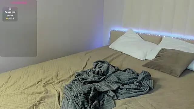 ZahabaGift live cam