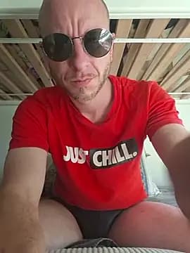 CroatianStylePussyLover live cam on Stripchat
