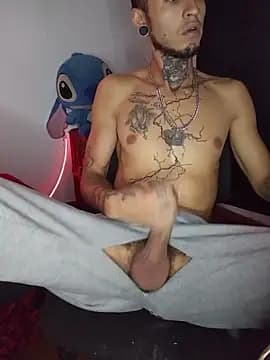 Tattoboy19cm live cam