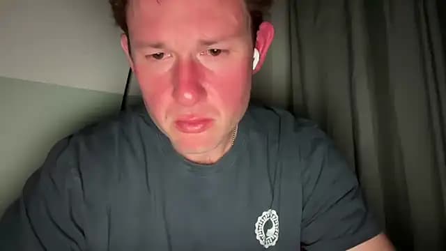 CuriousMarried321 live cam