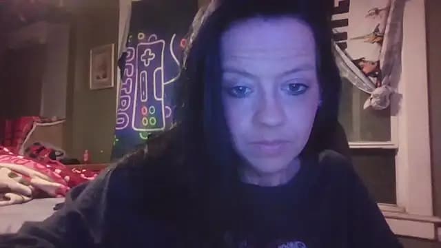 Love_Ashlii live cam on Stripchat