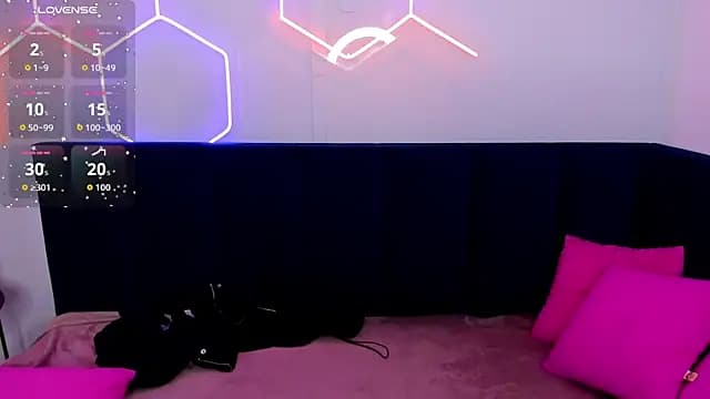 Diana_Garrett live cam