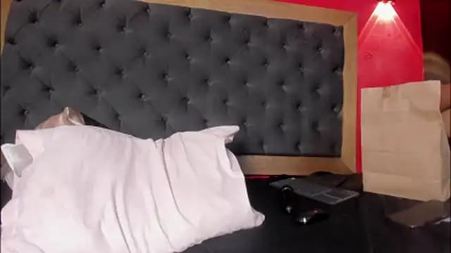 YayaHilton live cam