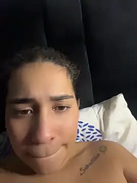 SussyFoxxx live cam