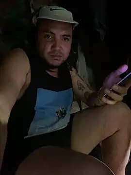 GusanoDelicioso live cam