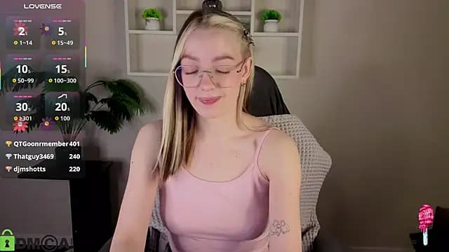 R0cket_bunny live cam