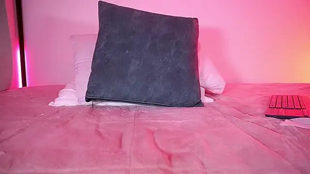 petitevictoria live cam