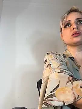 Adeline_1 live cam