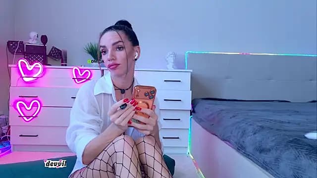 Devvil2222 live cam
