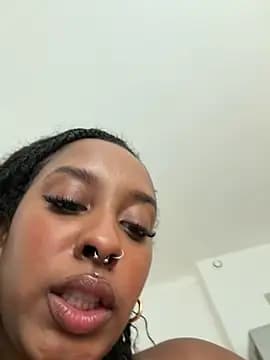Your_Paris live cam