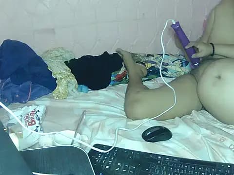 wildmamahana08 live cam