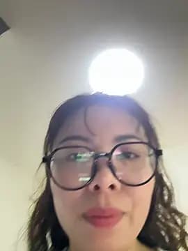 chick-888 live cam