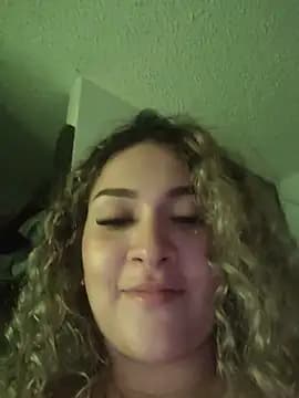 Sara_smiiith211 live cam