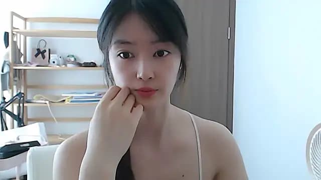 Mimi-cnbaby live cam