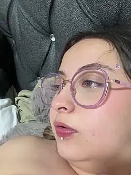 SarahCastro1_ live cam